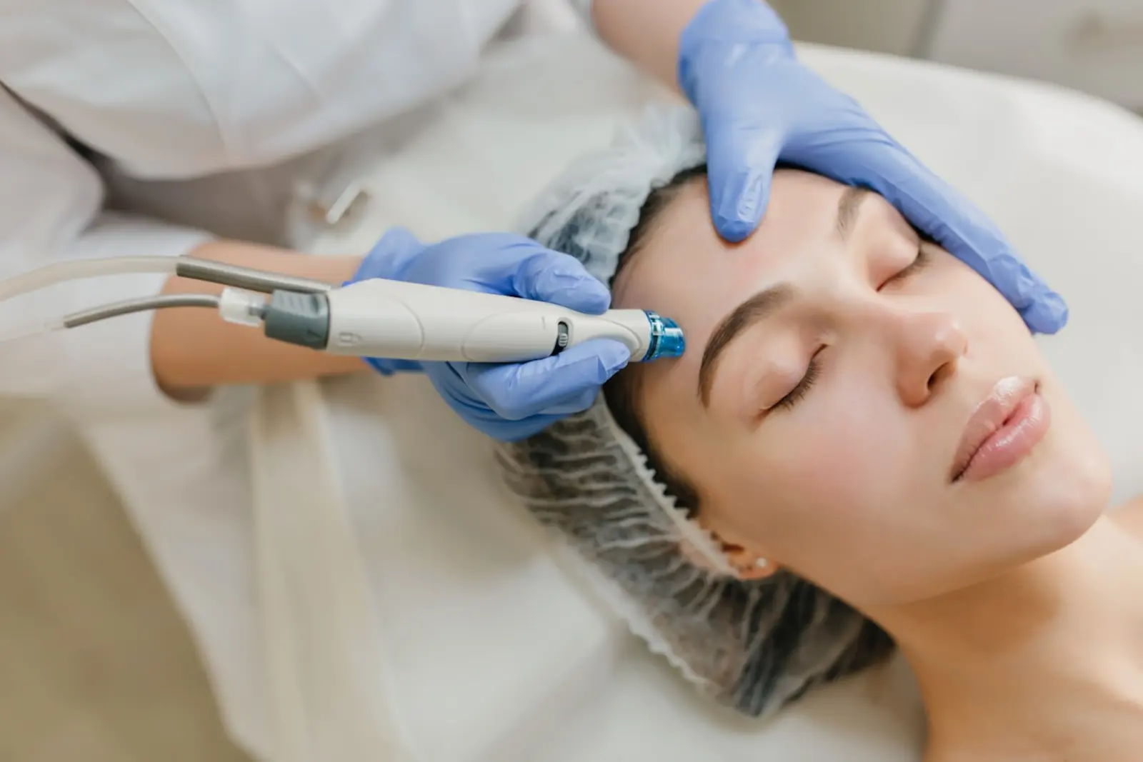 Professional aesthetic facial procedure